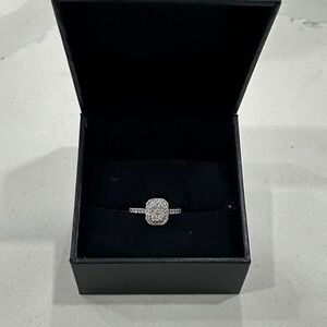 Kay Jewelers Silver Ring with Sparkling Stones